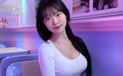 宝贝腿打开一点就能吃扇贝是